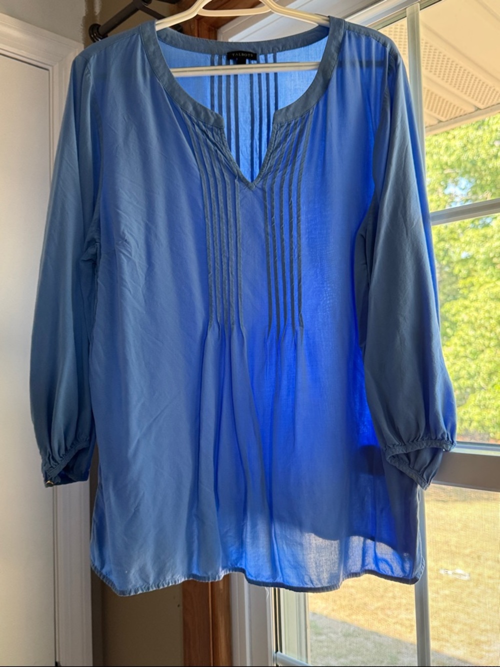 Talbots Light Blue Pintuck V-Neck Tunic Blouse
